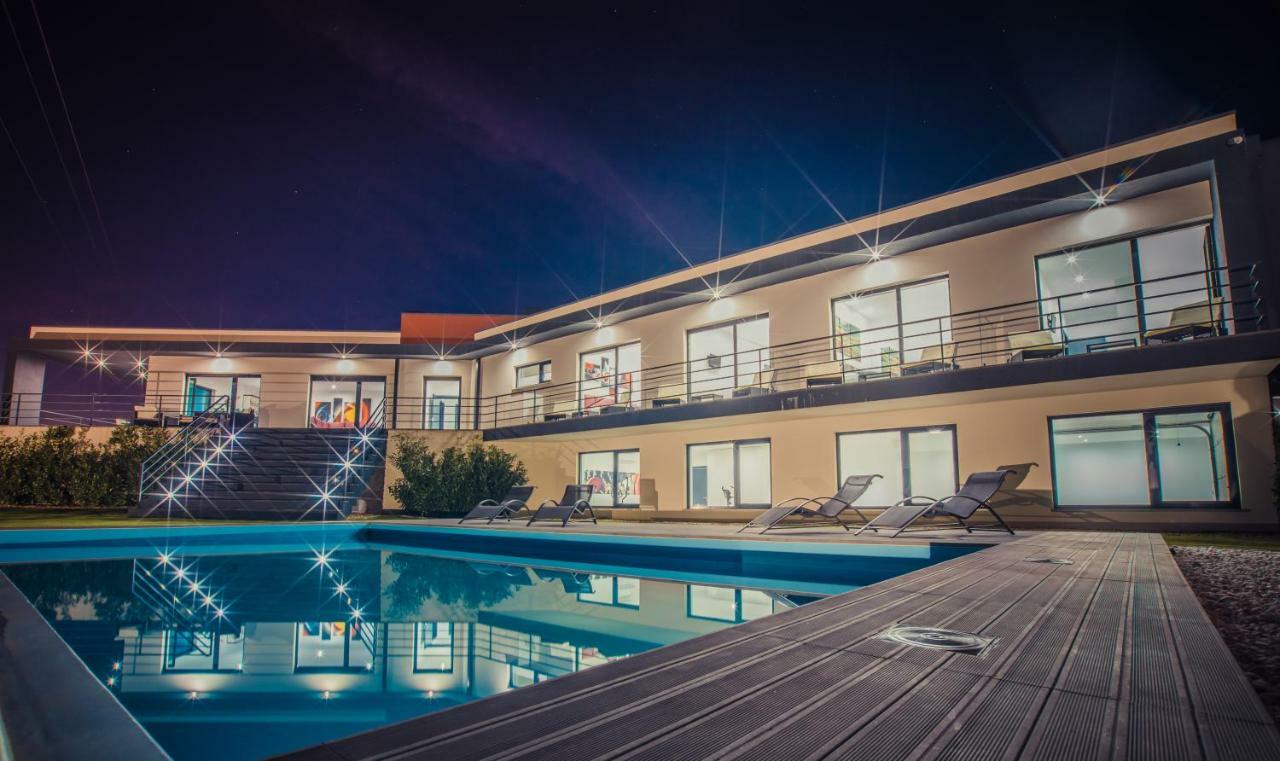 A Quintinha Do Raposo Apartment มาเซโด เด กาบาเลย์รอส ภายนอก รูปภาพ