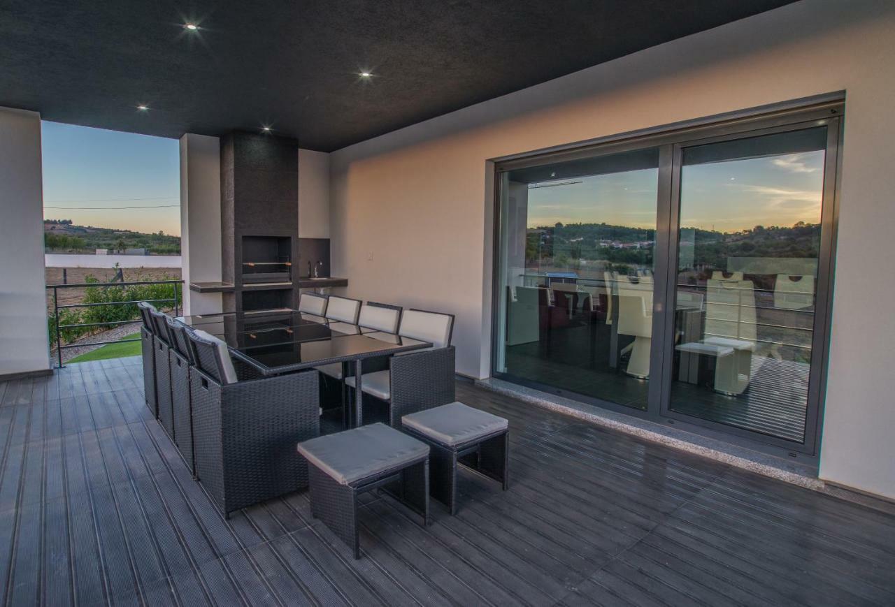 A Quintinha Do Raposo Apartment มาเซโด เด กาบาเลย์รอส ภายนอก รูปภาพ