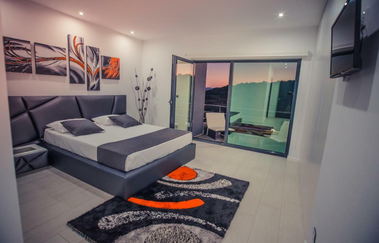 A Quintinha Do Raposo Apartment มาเซโด เด กาบาเลย์รอส ภายนอก รูปภาพ